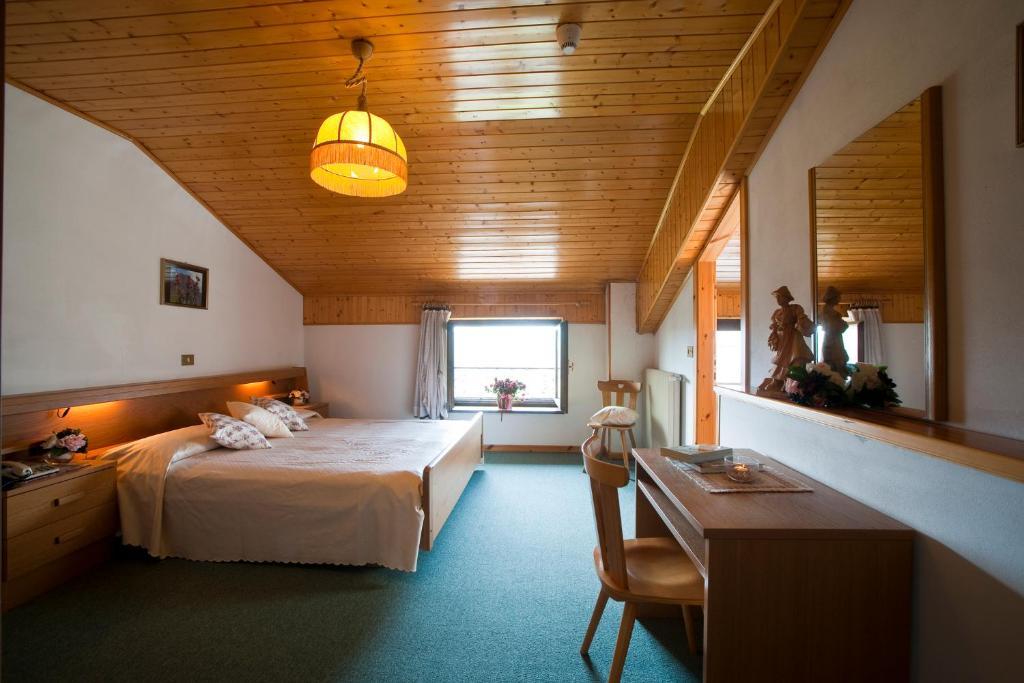 Albergo Negritella Borgo Valsugana Rum bild