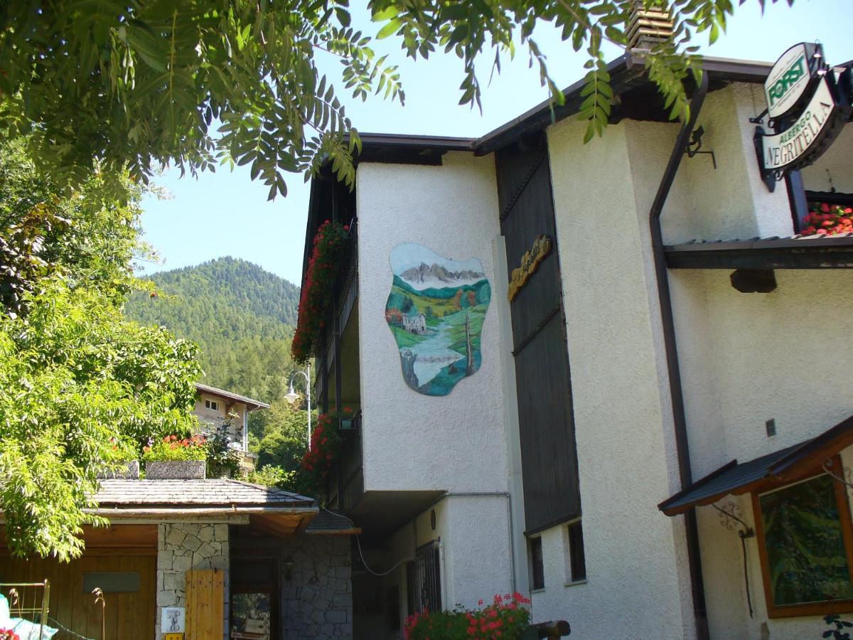 Albergo Negritella Borgo Valsugana Exteriör bild
